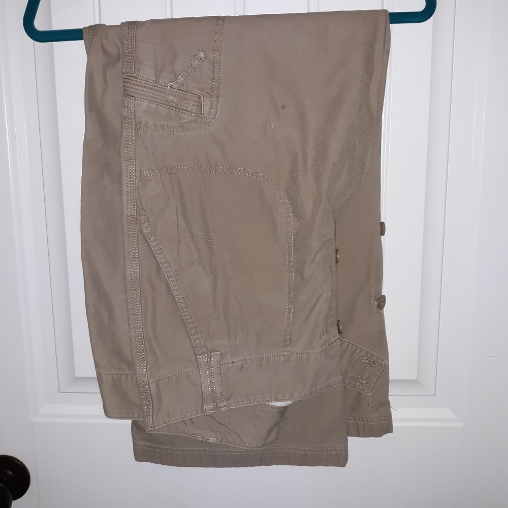 The North Face khaki pants/capris